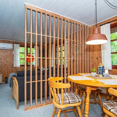 בית נופש 4 Person Holiday In *