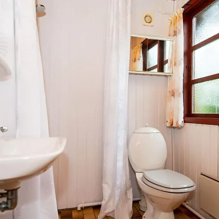 בית נופש 4 Person Holiday In *
